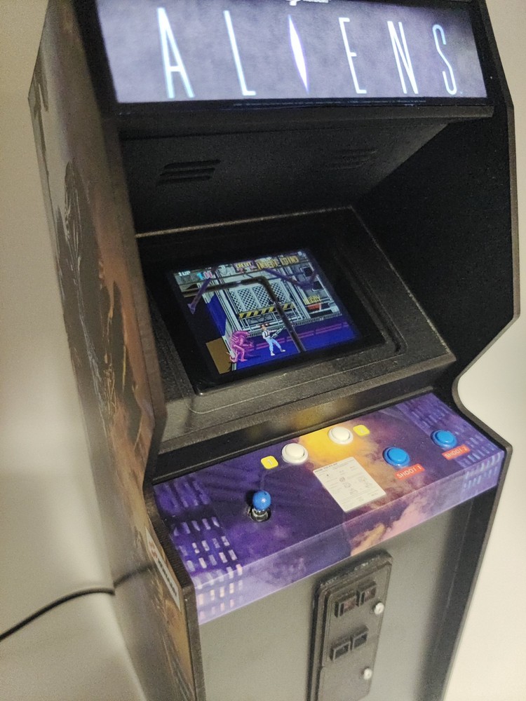 Aliens, 1/6 scale mini working arcade cabinet.