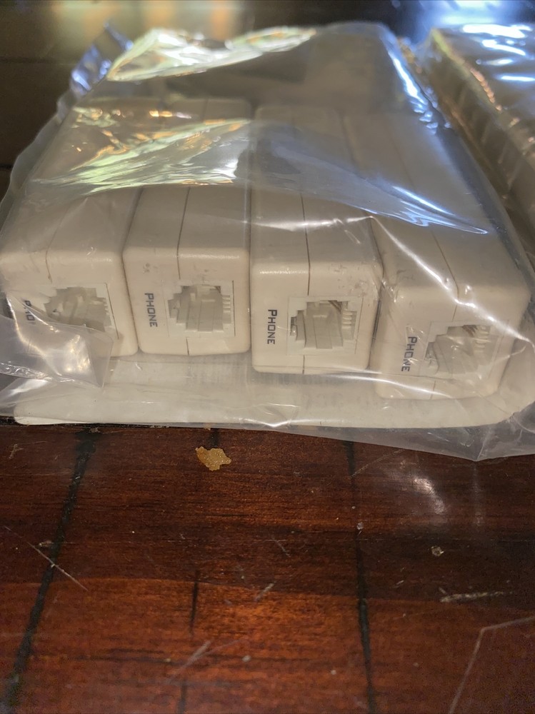 2Wire DSL Filter Kit, 1 Single-line wall mount outlet & 4 in-line DSL filters