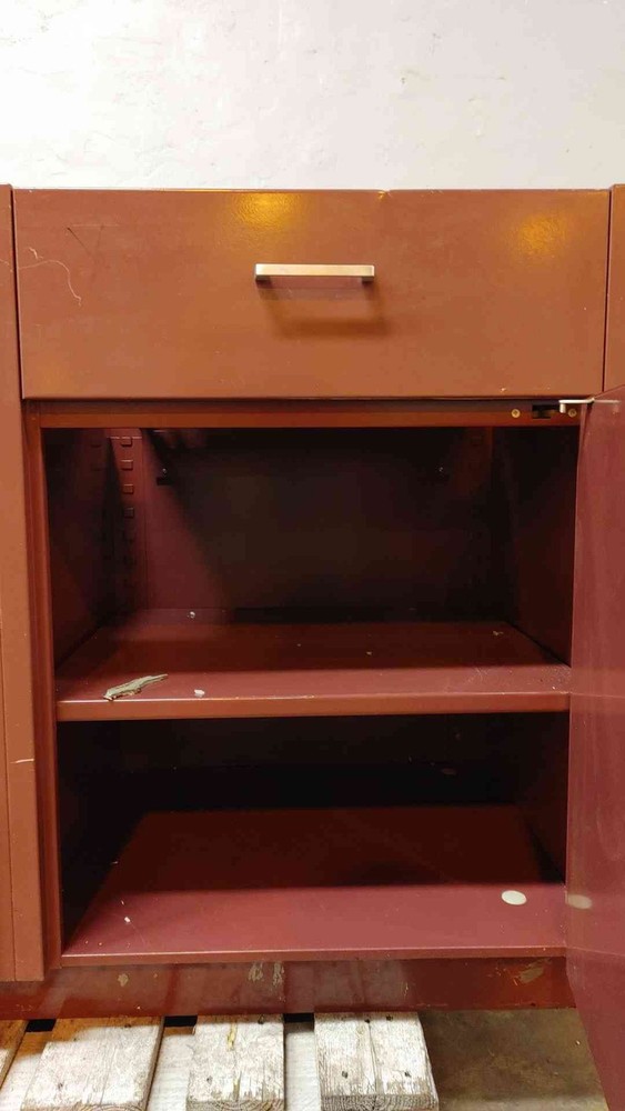 4' Hamilton Mixed Casework (109017)