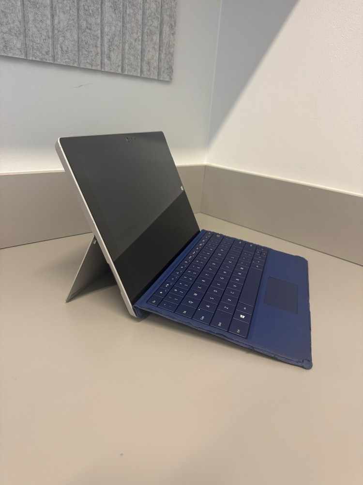 Microsoft Surface Pro 3 (Model 1645) 128GB
