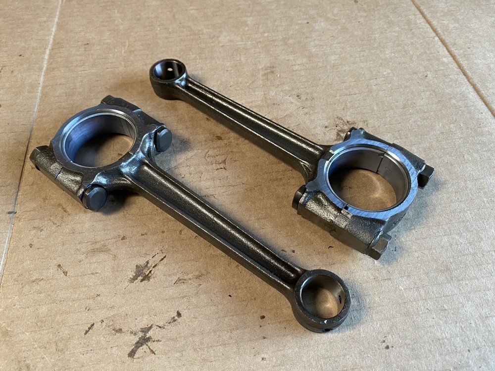 86 Suzuki VS700 Intruder Engine Connecting Rod Set OEM VS700GL -08