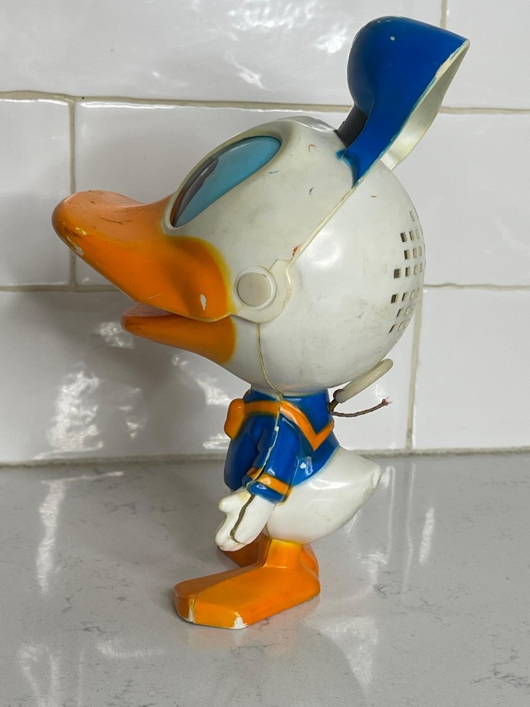 Donald Duck Pull String Toy VINTAGE