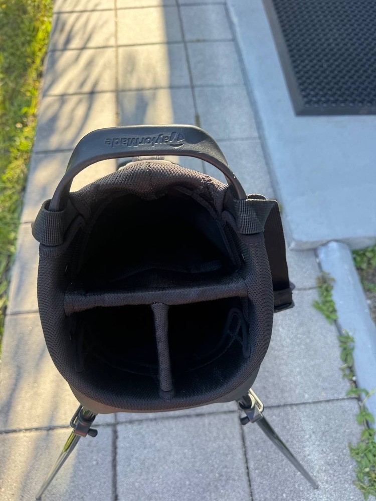 TaylorMade FlexTech Carry Stand Bag
