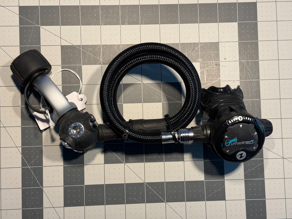 Aqualung Mikron First & Second Stage NEW