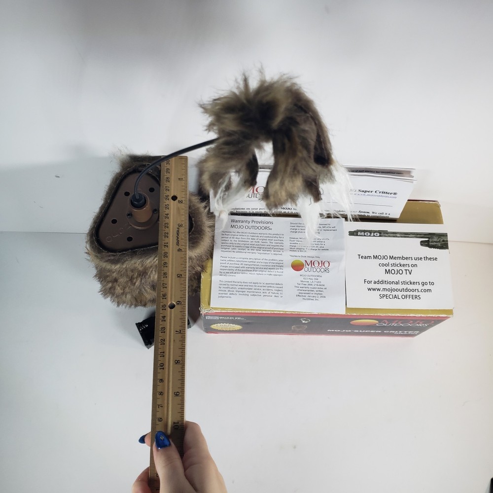 MOJO Outdoors Super Critter Predator Decoy System