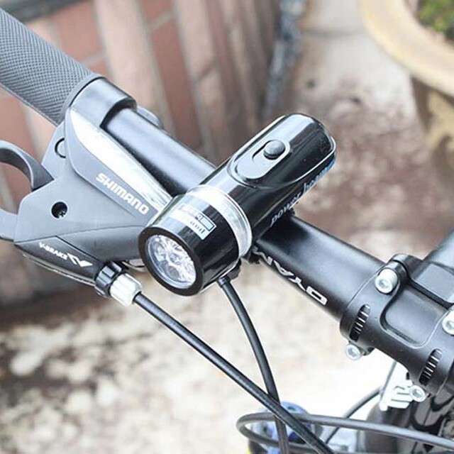 Bike Headlight White LED Flash Modes AAA Battery Power Handlebar Mount Universal