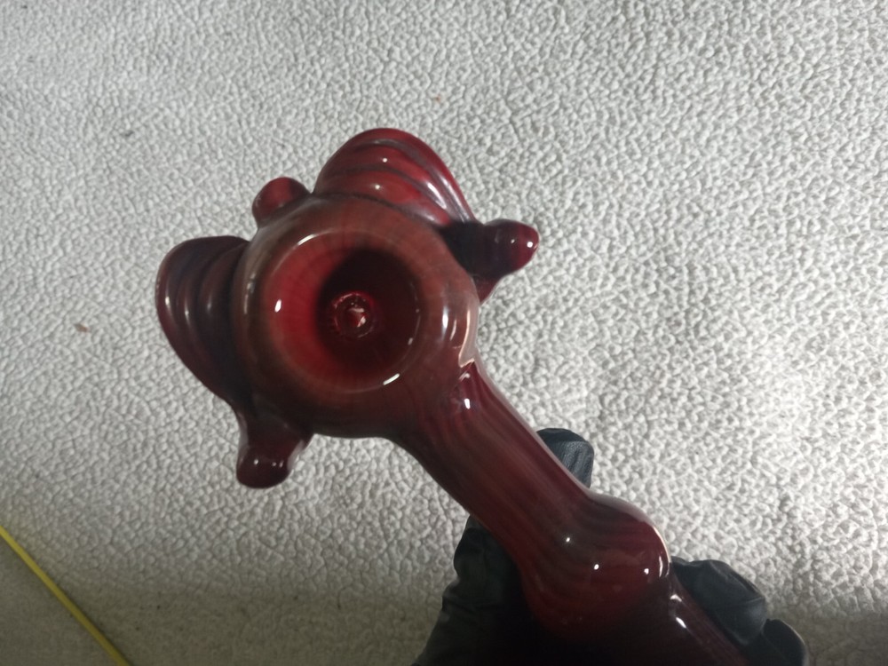*Maui Tobacco Pipe