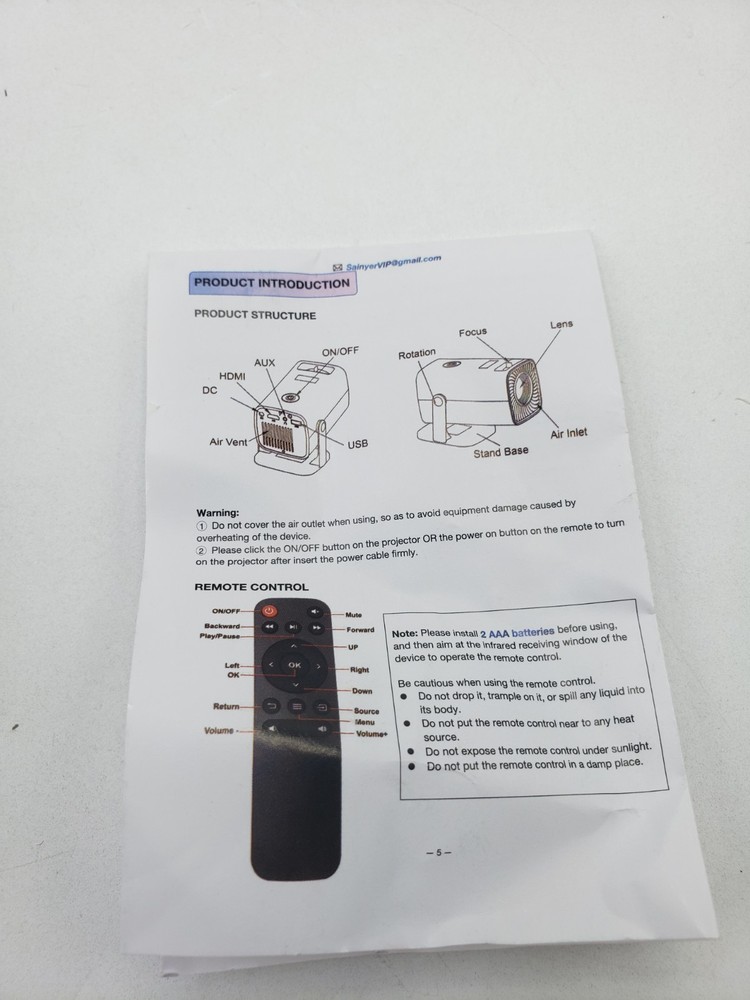 Sainyer White Q100 Ultra HD High Dynamic Range Mini Projector