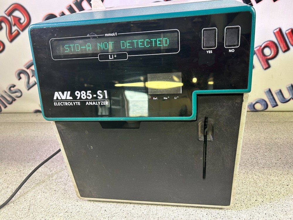 AVL 985-S1 Electrolyte Analyzer