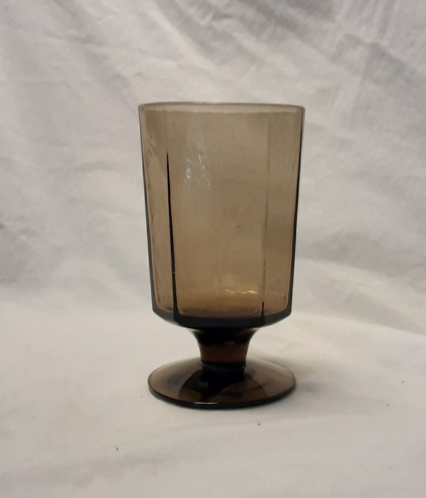 Scenea Smokey Brown pedestal drinking glass