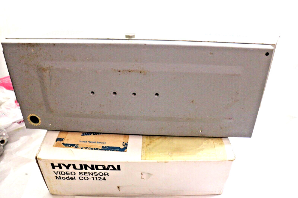 Hyundai Video Sensor Model CO-11 System Manuals and Camera Case