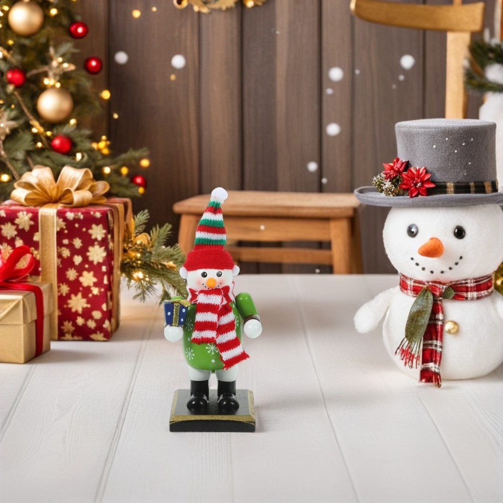 2 Pcs Plastic Nutcracker Mini Figures Decorative Figurines Centerpieces