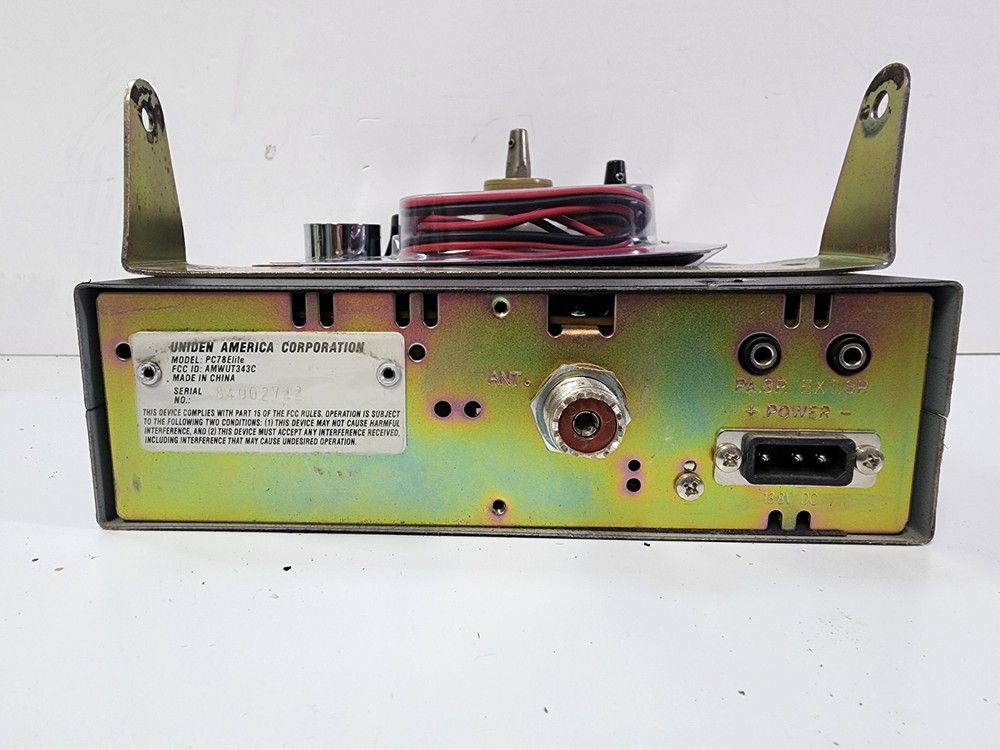 Uniden pc78elite CB Radio with extras