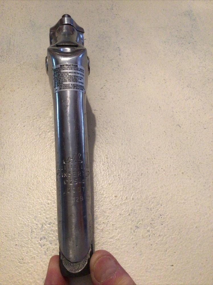 NL Insertion 25.4 2007. 12B