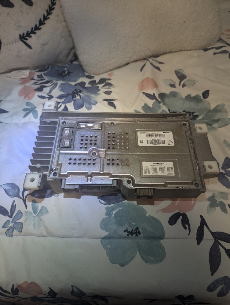GM 25869048 Amplifier Assembly, Radio Speaker