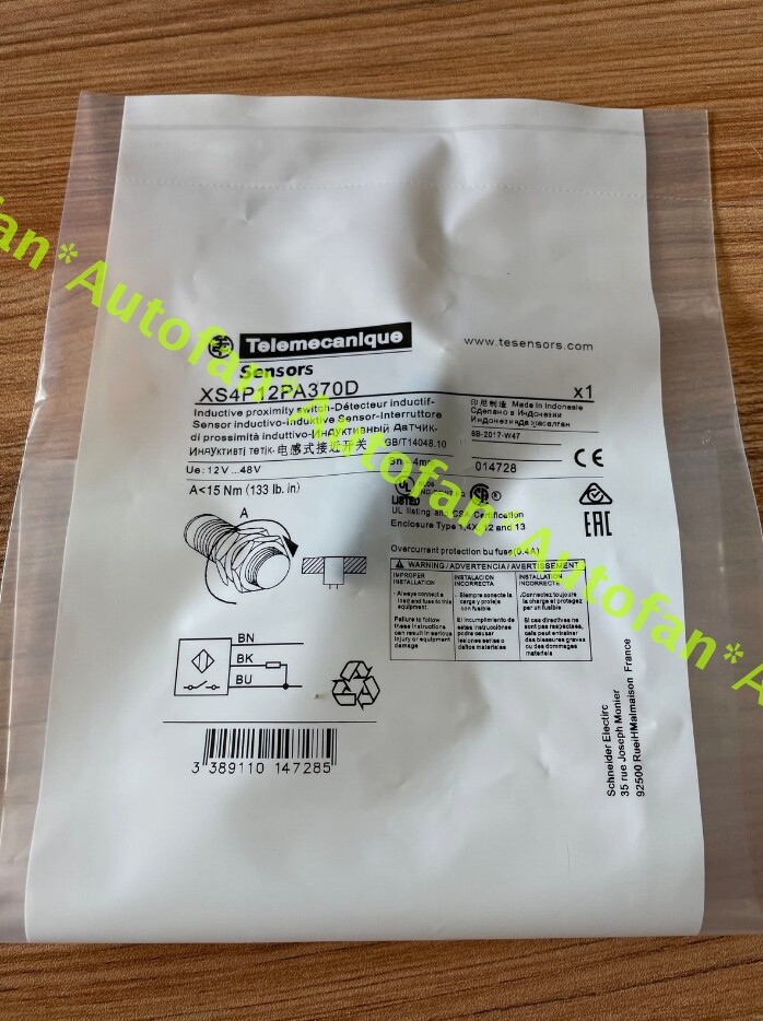 ONE NEW XS4P12PA370D sensor