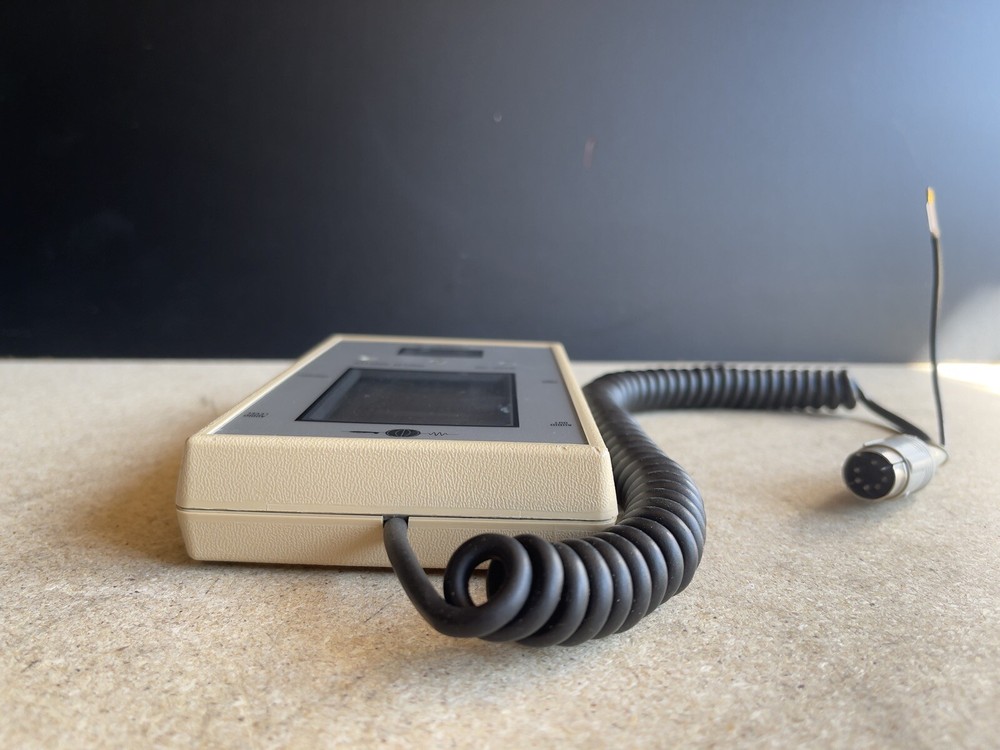 AERO SPECTRA Model 100 Display Adapter for 10A Spectrum Analyzer