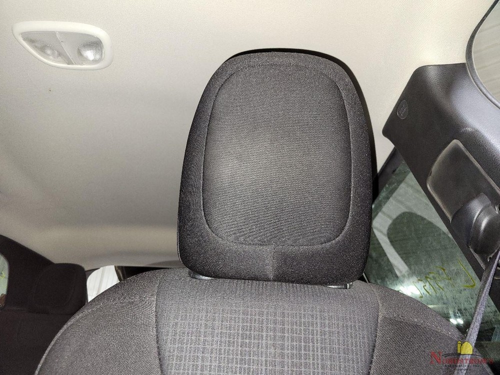 2015 Jeep Cherokee Driver Front Headrest Only Black Cloth