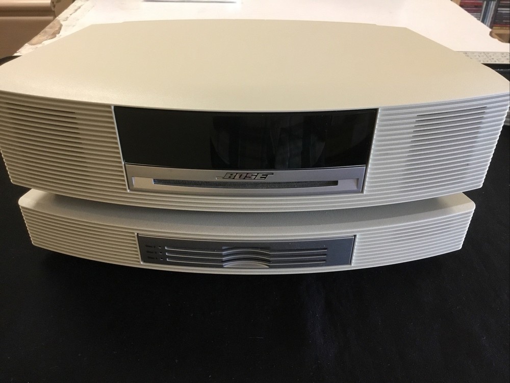 Bose Wave Music System CD AM/FM Radio With Multi 3 Disc CD Changer & Remote