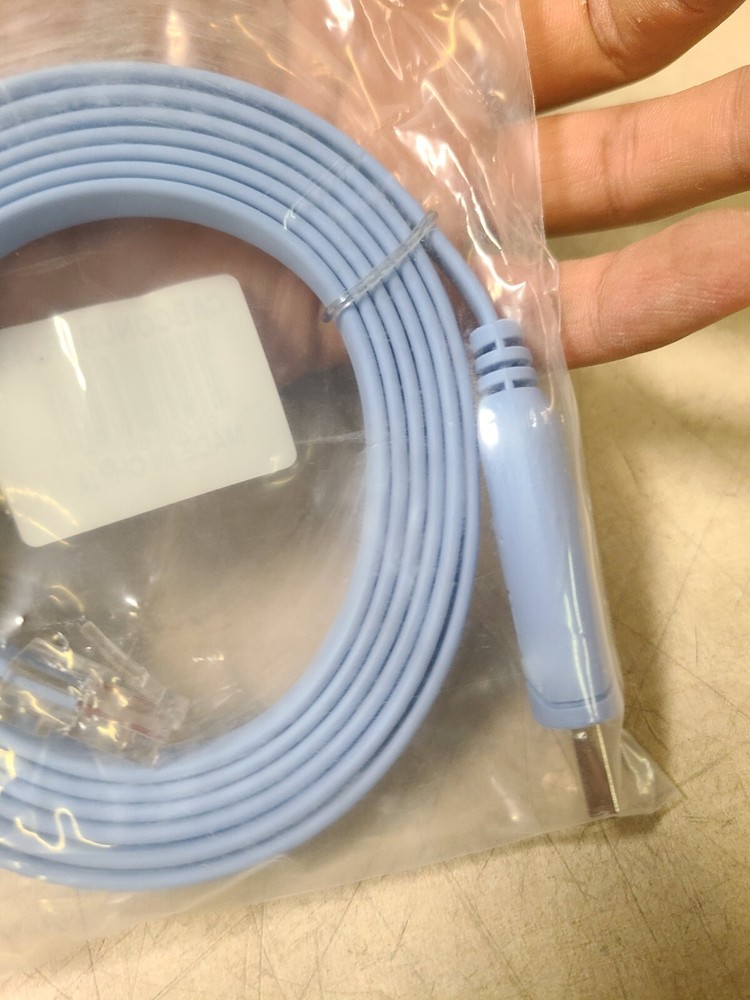 FOR Cisco Console Adapter - serial adapter - RJ-45 to mini-USB CABCONUSBRJ45