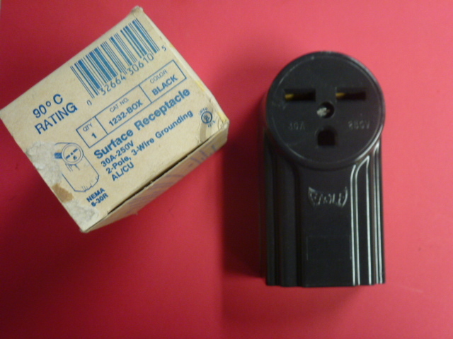 NOS! EAGLE 30A SURFACE POWER RECEPTACLE #1232-BOX BLACK