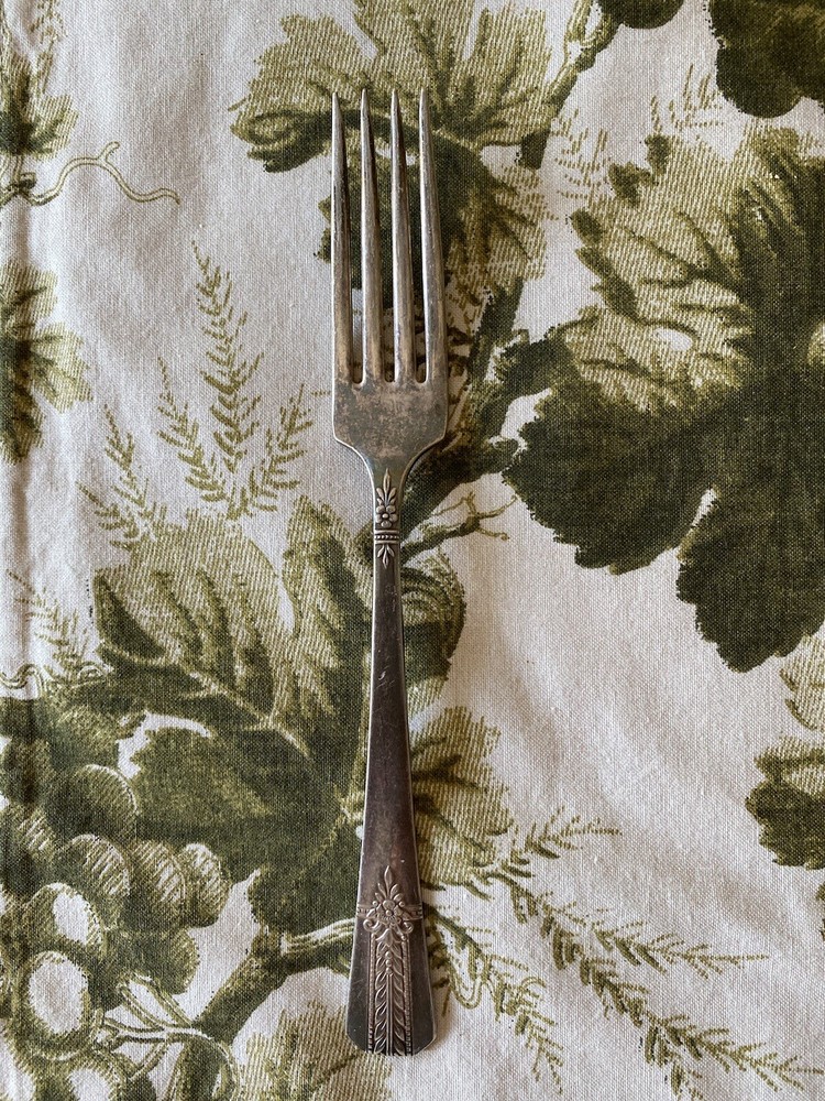 Vintage Vernon Silver Plate 1939 Romford Flatware DINNER FORK 7 1/2” Replacement