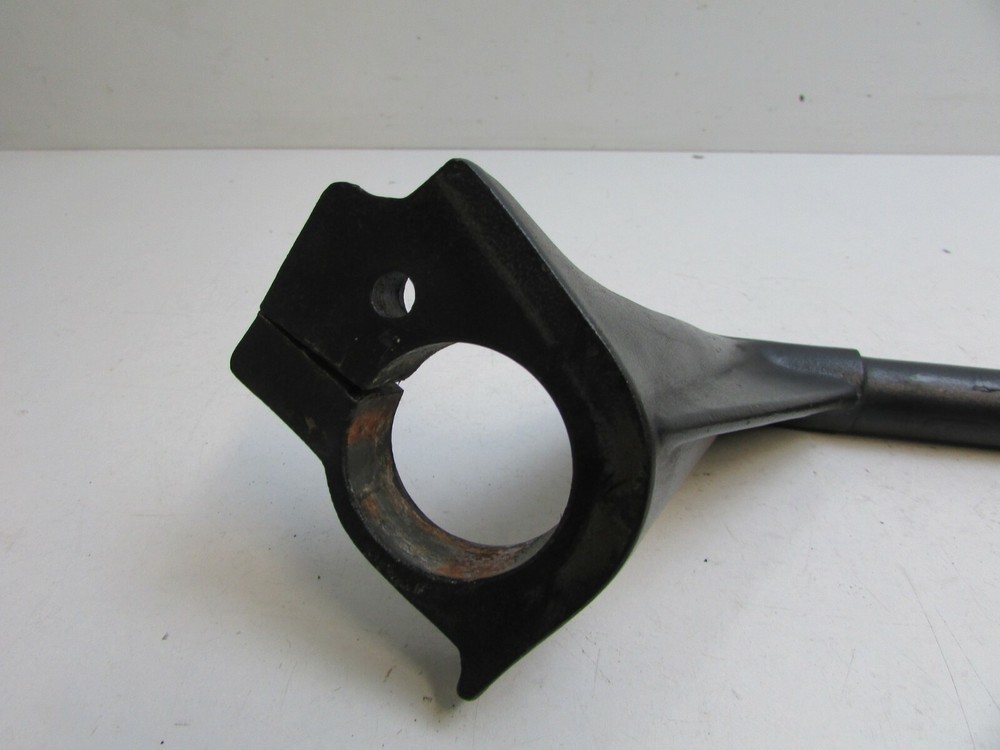 Triumph Trophy 900 Right Hand Handlebar, 1995 J4