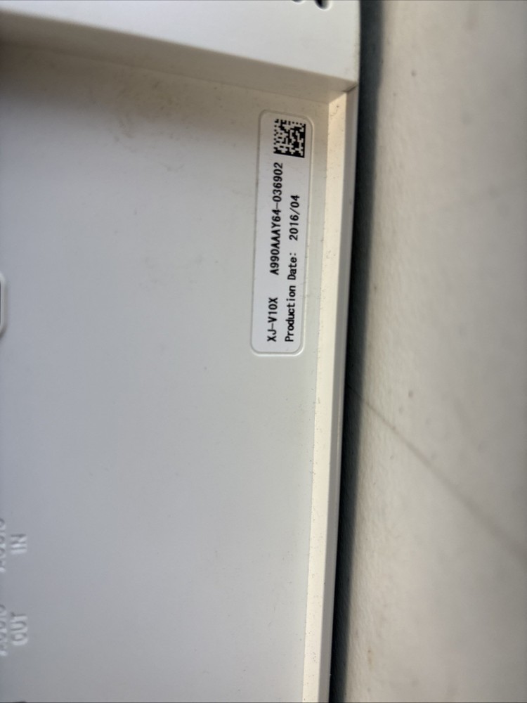 Casio XJ-V10X DLP Projector :)