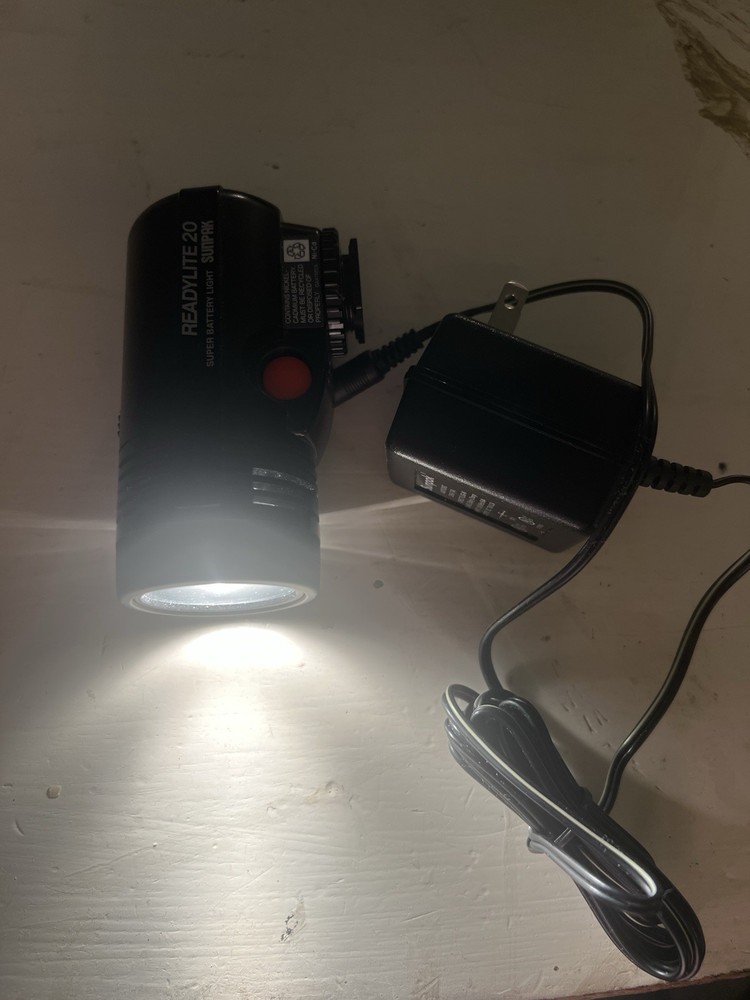 Sunpak Readylite 20 Compact, Lightweight Video Light Camcorder Video Light*WORKS
