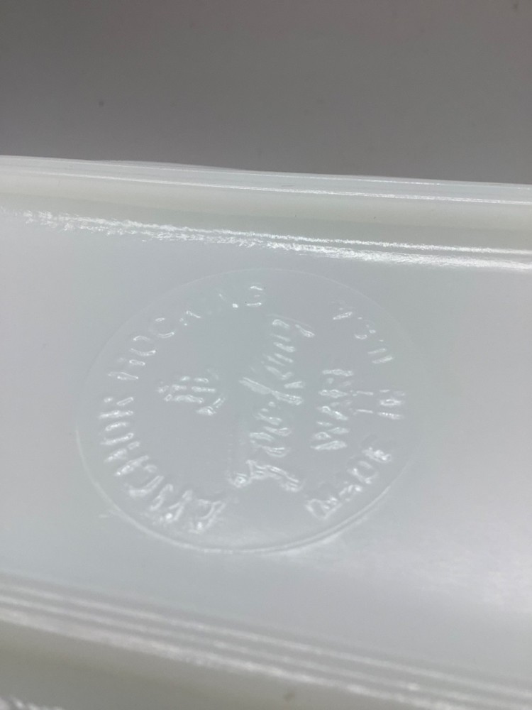 Vintage Grape & Leaf Milk Glass Fire King Anchor Hocking Planter, Rectangular 8”