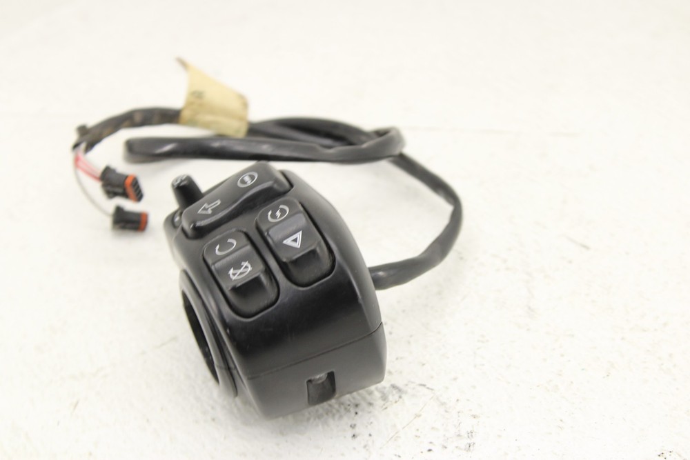 2015 Harley Davidson Touring Road Electra Street Right Control Switch Pack