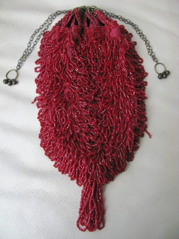 Antique Fringed Candy Apple Red Bead Drawstring Flapper Purse