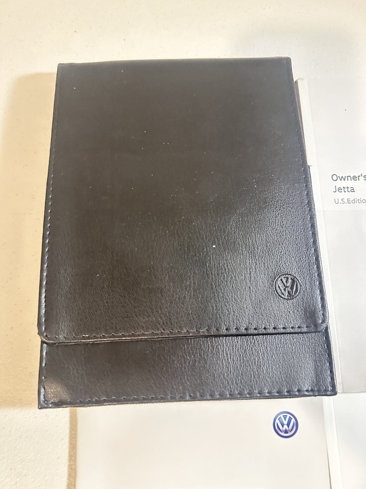 2016 Volkswagen Jetta Owner's Manual Set