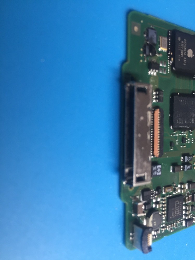 Apple iPod Classic 5th/6th/7th Generation Dock Connector Replacement Service