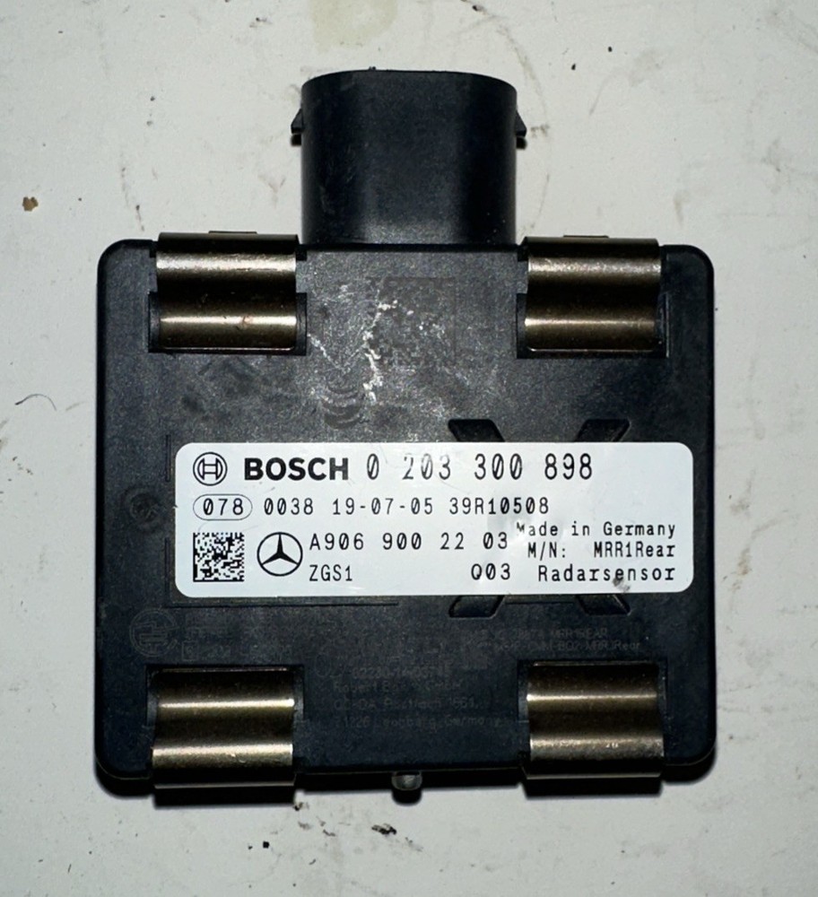 Mercedes-Benz Sprinter  Radar Sensor  A9069002203