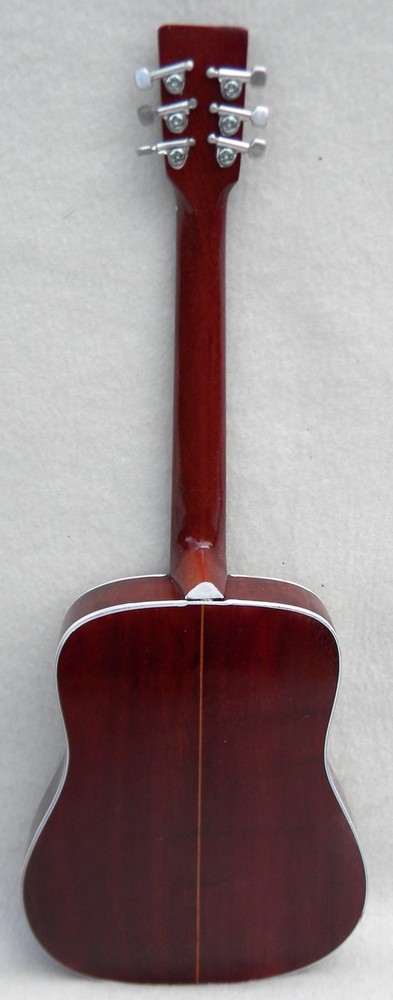 Axe Heaven mini acoustic guitar, plus