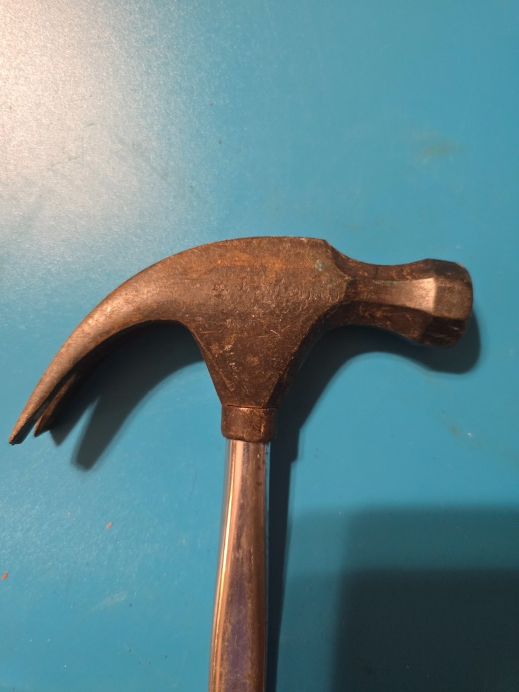 VINTAGE TRUE TEMPER ROCKET CLAW HAMMER A13 BLACK HANDLE