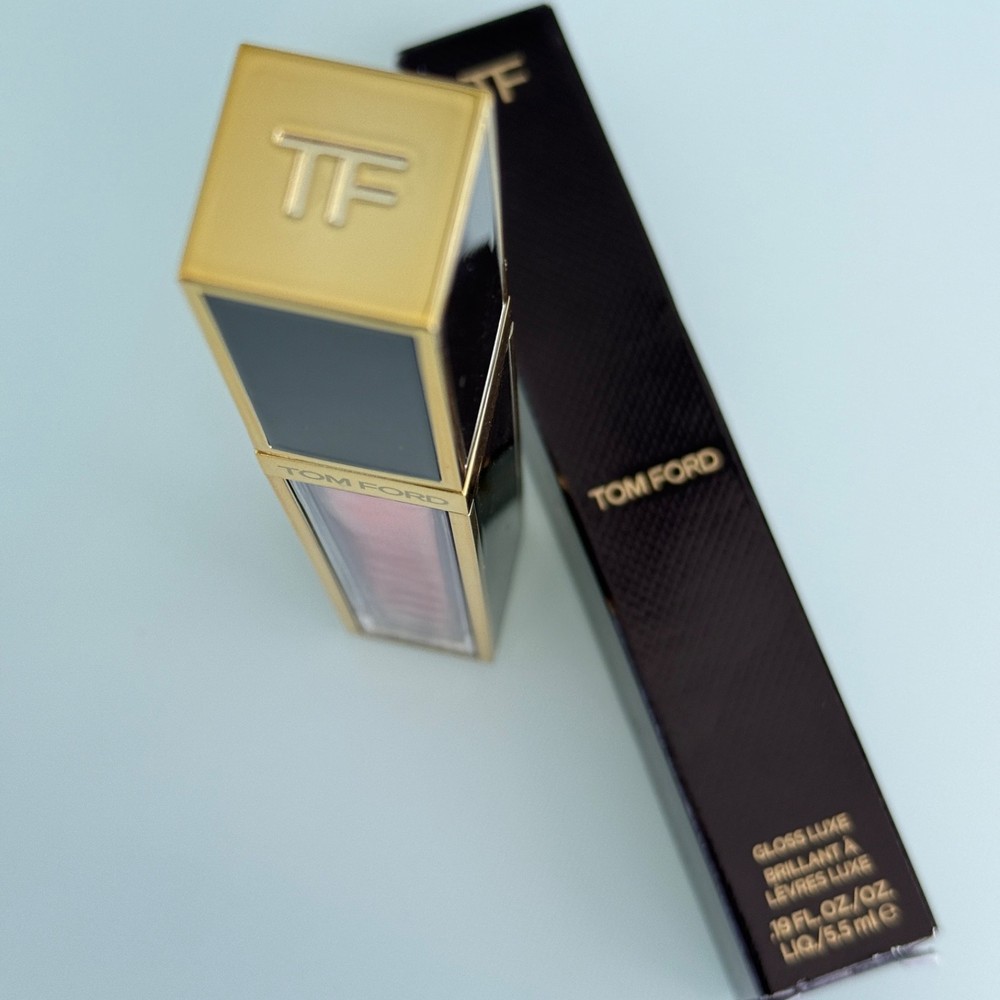 TOM FORD Gloss Luxe Lipstick, Red