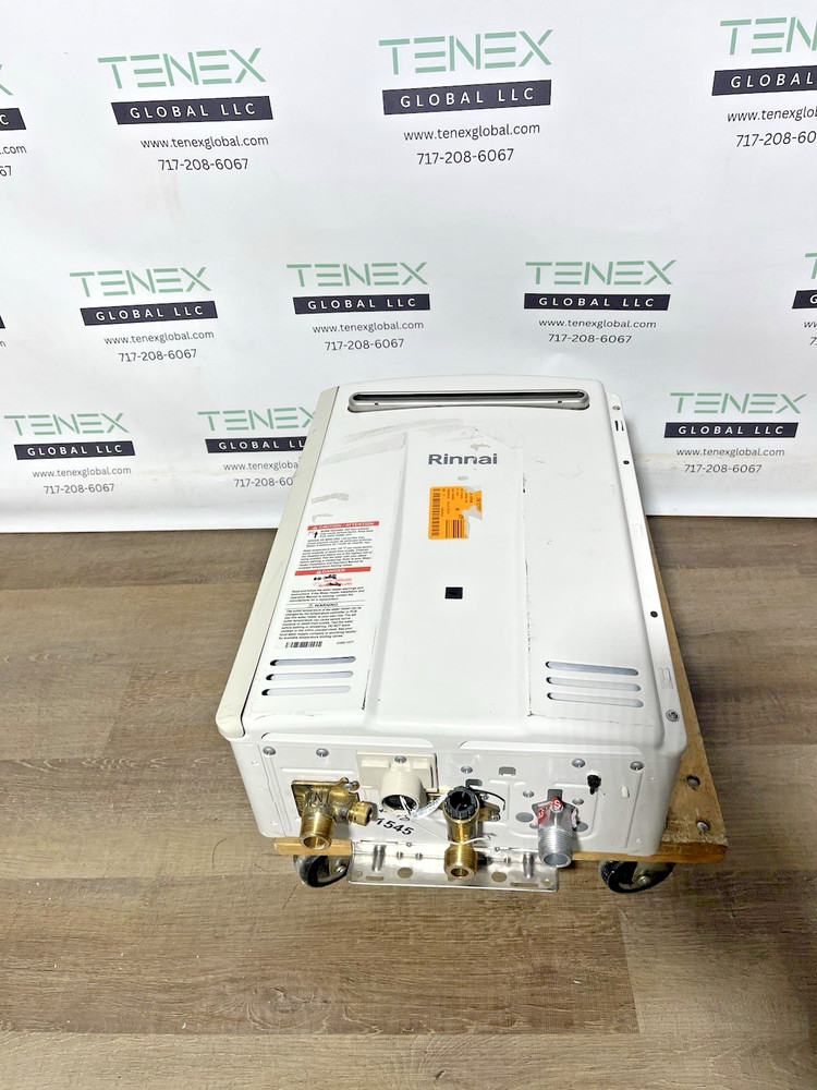 Rinnai V53DeP Outdoor Tankless Water Heater 120k BTU Propane Gas (B-18 #1545)
