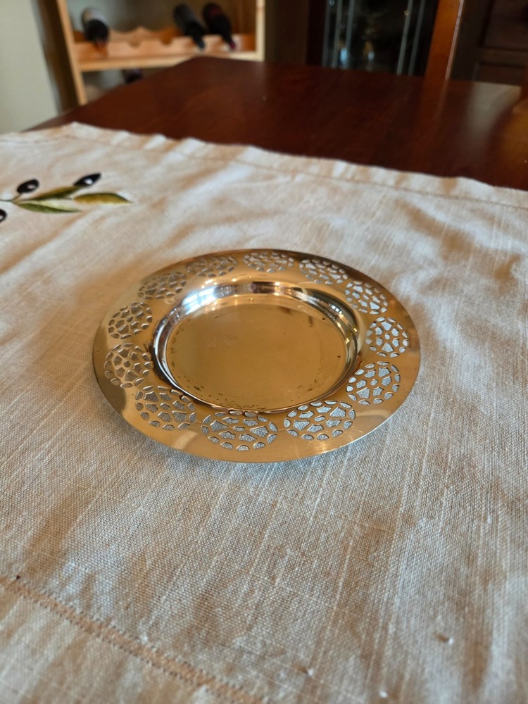 W A Rogers silverplated wine dish