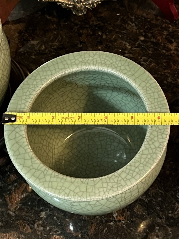 Pr celadon green planter