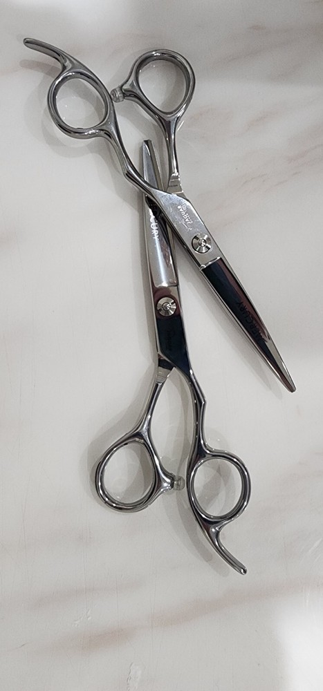 SCISSORS J MADE IN GERMANY