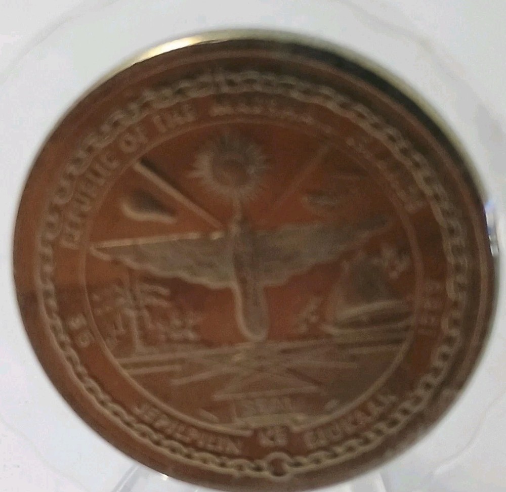 First Men On The Moon 1969-1989 Commemorative Coin