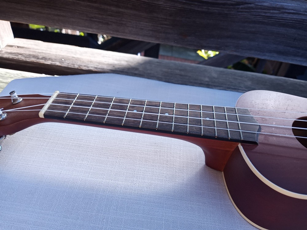 Lanikai LU-22 Concert Ukulele - Preowned Good Condition