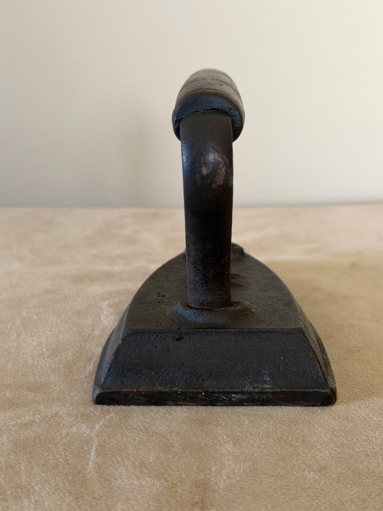 Antique Cast Sad Iron Flat Iron Star #4