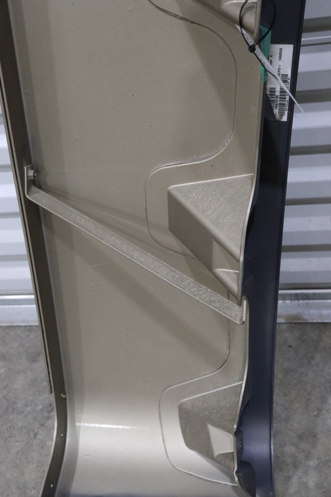 2013-2020 KENWORTH T680 RIGHT PASSENGER UPPER CAB EXTENDER FAIRING PANEL OEM