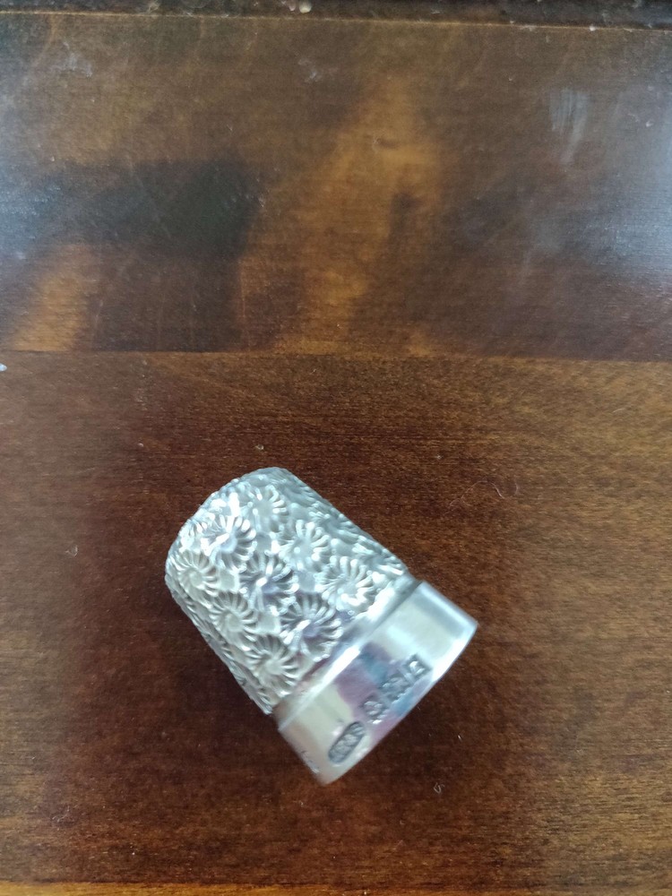 Silver thimble