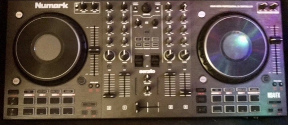 Numark NS4FX 4-Channel DJ Controller