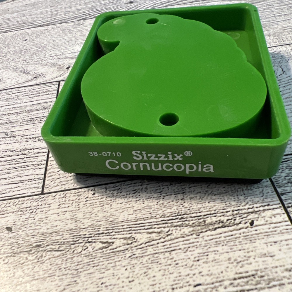 Sizzix Small Green Die Cornucopia 38-0710