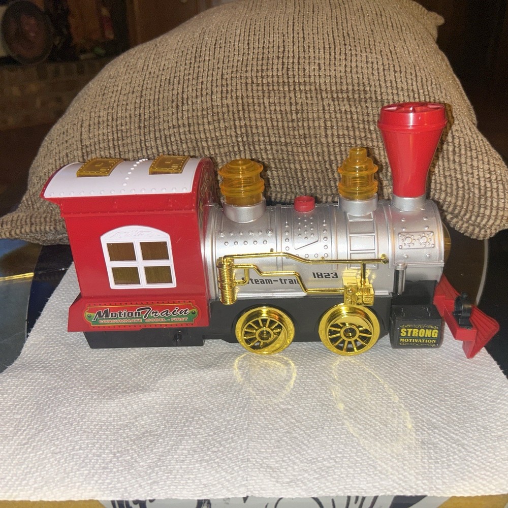 LTD Commodities TR4 Musical Sound & Lights Bump & Go Bubble Blowing Train